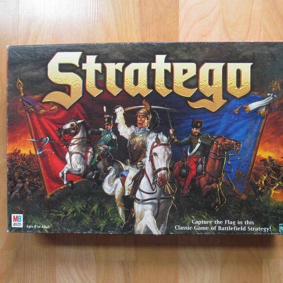 VINTAGE 1999 STRATEGO Board Game Complete - Picture 1 of 3